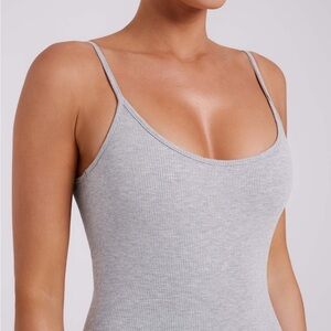 Tank top size medium